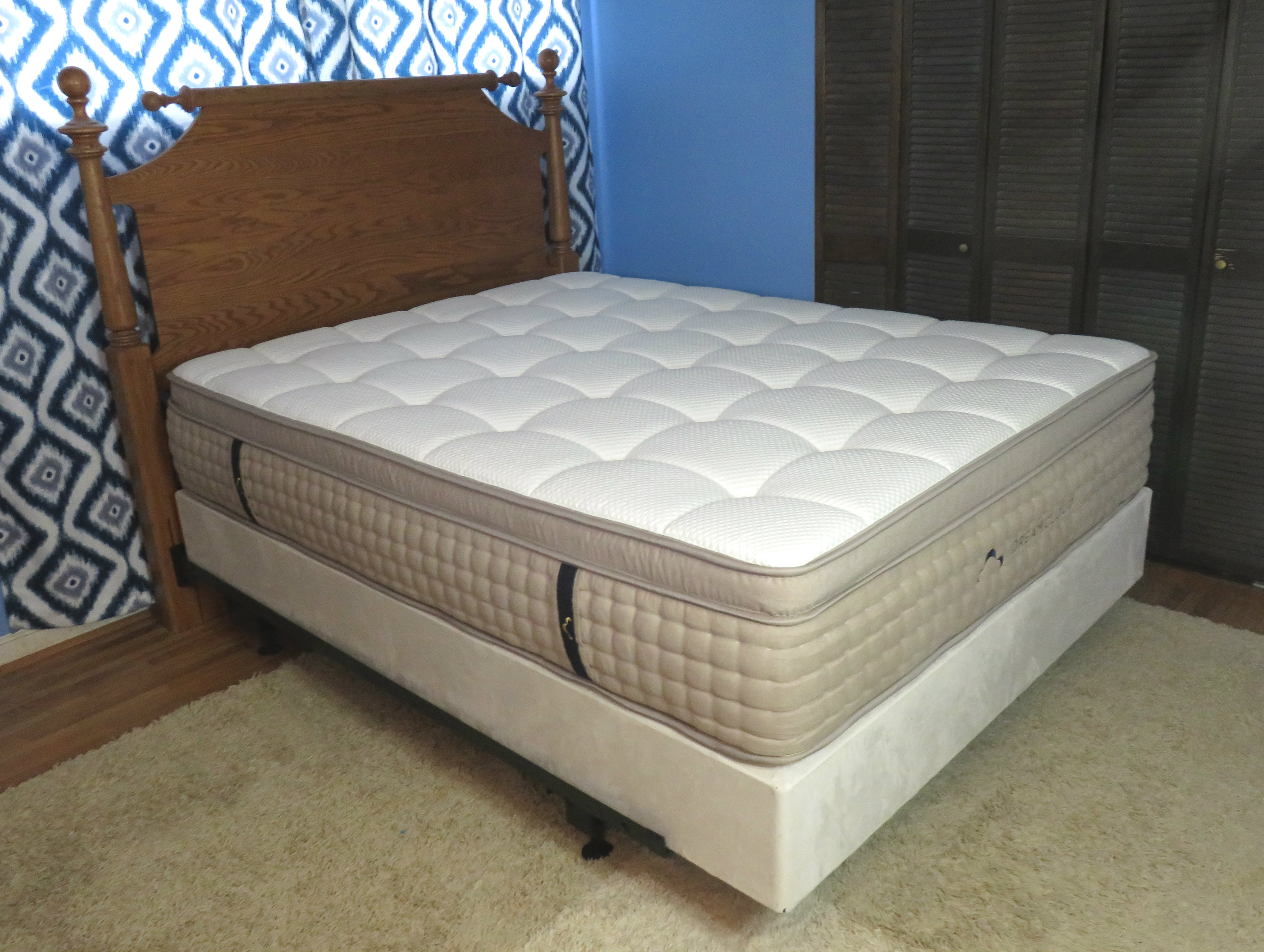 bed the dreamcloud mattress